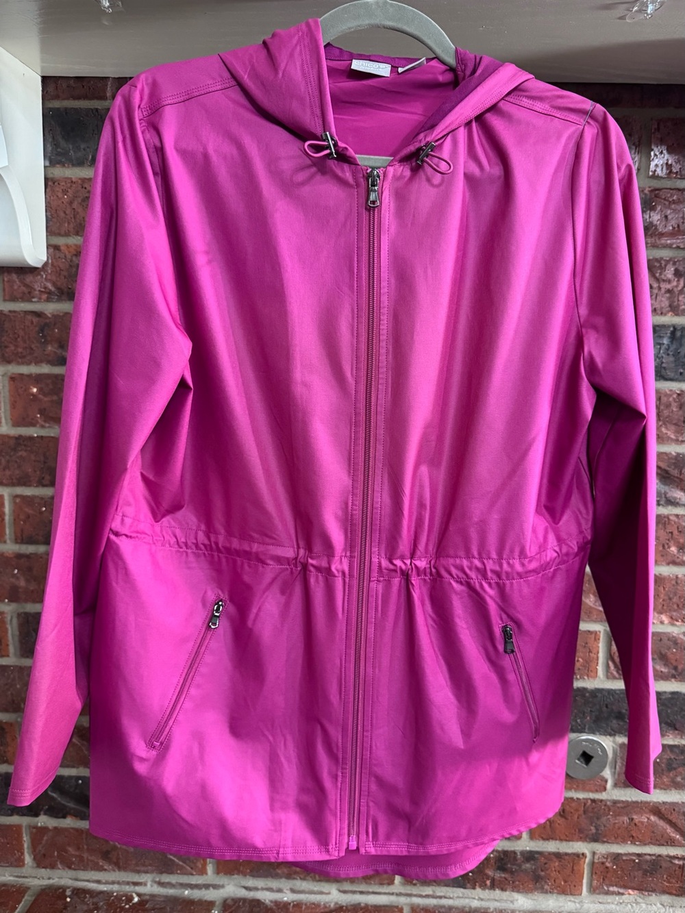 Chico’s Zenergy Hooded Anorak Rain Jacket Windbreaker- Size 1 which fits 8/10